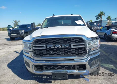 2019 Ram 2500 Tradesman 4X2 8' Box from USA, damaged, VIN 3C6UR4HJXKG643411